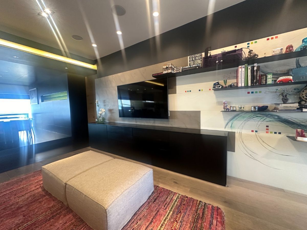 571, Avenida Secretaría de Marina, Lomas de Vista Hermosa, 05129 con 3 Recámaras, 450 Metros Cuadrados, 3 Baños y 4 Puestos de Estacionamiento 571, Avenida Secretaría de Marina, Lomas de Vista Hermosa, 05129 con 3 Recámaras, 450 Metros Cuadrados, 3 Baños y 4 Puestos de Estacionamiento